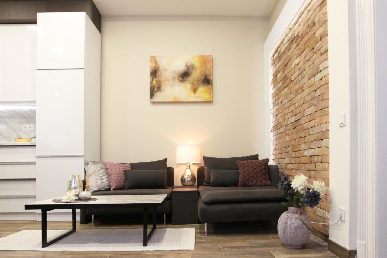 Luxus Design Elisabeth Apartment In The Center Budapeste Exterior foto